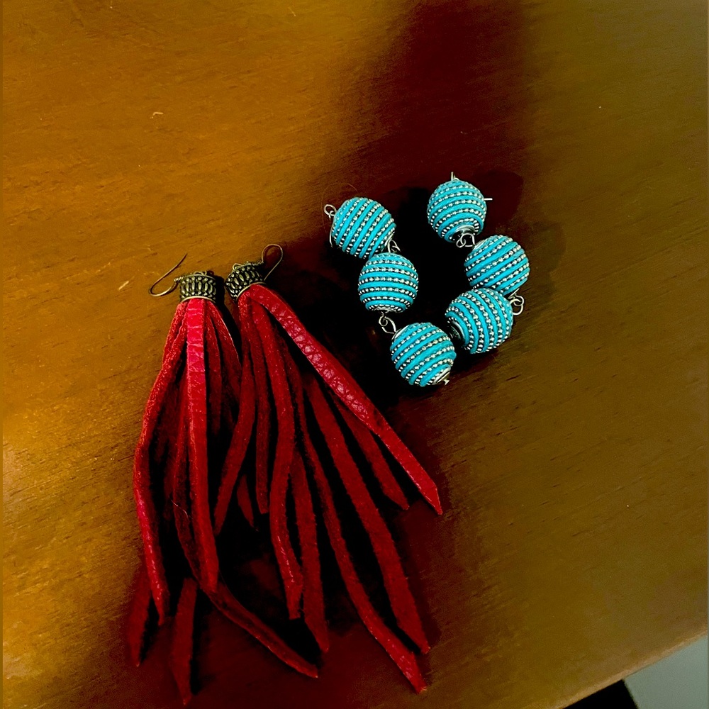 Earrings 2 sets (red handmade leather)